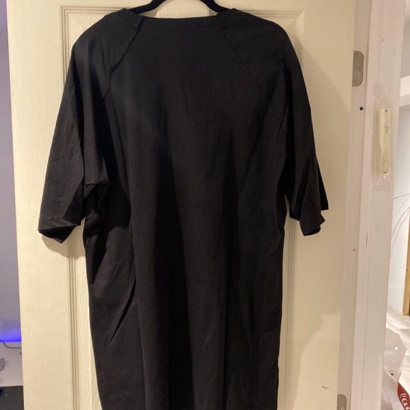 Y3 Yohji Yamamato - black tee with zipper pouch - Picture 2 of 6